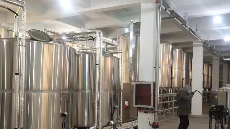 光泽河北唐山精酿啤酒厂